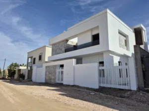 فرصة مميزة للبيع فيلا ، بسعر ممتاز ، في الهواري