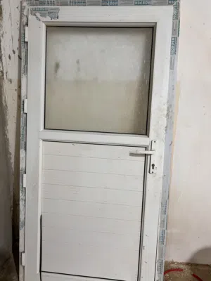 باب المونيوم pvc