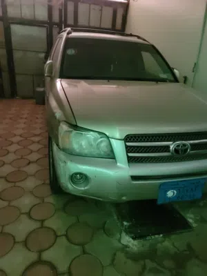 سياره هايلاندر،لون،ذهبي،موديل 2007 نظيفه،جدا