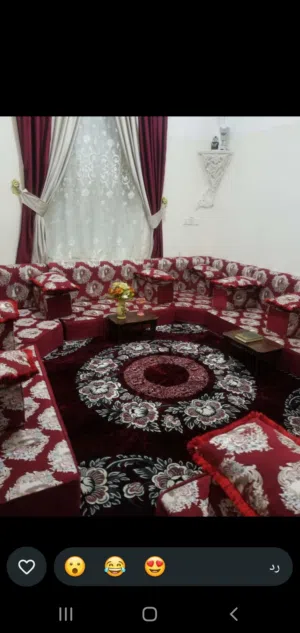 مجلس وصابي عشره متر مع سجاد وستائر وثلاث زوايا