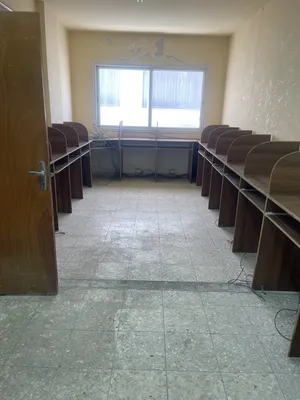 70 m2 . Landlord0
