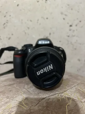كاميرا Nikon للبيع مستعمله شهر فقط تحتاج بطاريه يوجد بها كلشي