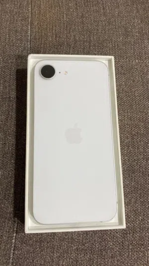 للبيع ايفون 16e