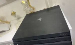 بلستيشن فور برو 1T