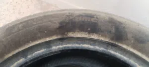 سيرية قومات