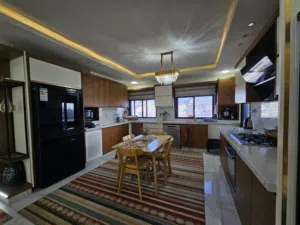 203 m2 4 Bedrooms Apartments for Sale in Ramallah and Al-Bireh Beitunia