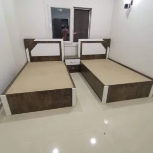 "استقبل ضيوفك بكل ترحاب! غرف استقبال فخمة و عملية، تصميمها يريح البال و يضيف لمسة جمال لبيتك.