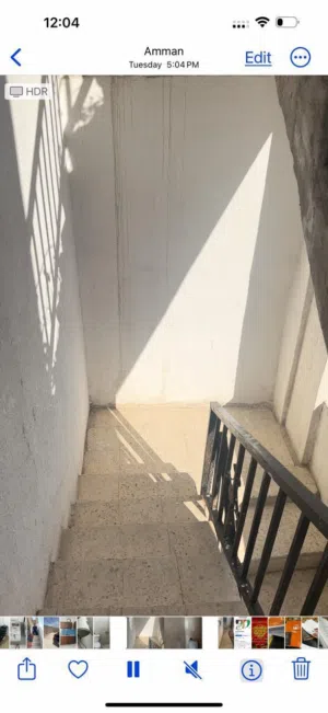 بيت للبيع في جبل النزهه شارع السد العالي درج الحباشنه