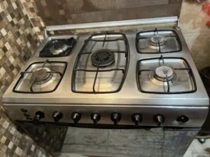 بوتجاز خمس عيون ايطالي