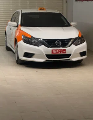 Used Nissan Altima in Al Batinah