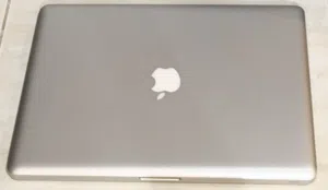 "MacBook Pro 15 Retina (2015) i7