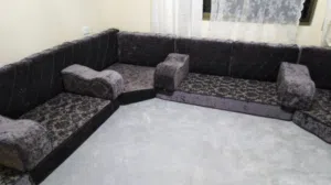 جلسه عربيه للبيع بحاله ممتازه لم تستخدم كثيرا اسفنج ضغط