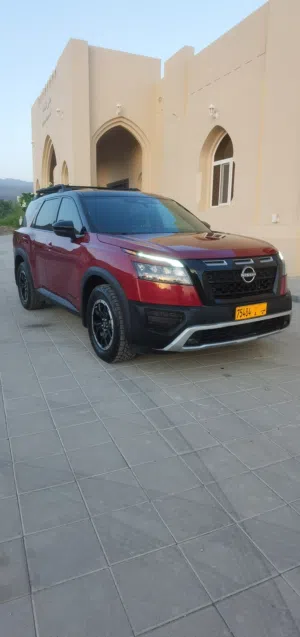 نيسان باث فندر 2023 لبيع sv