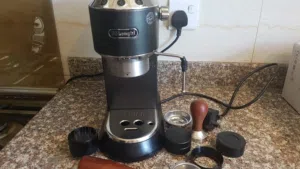 DeLonghi Espresso Coffee Machine with Tamper and Accessories - Works Fine