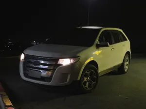 فورد-ايدج-2011-مقاعد-جلديه-تحكم-ستيرنج