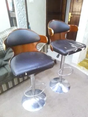 كراسي مطبخ للبيع ..