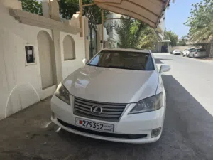 لكزس ES 2010