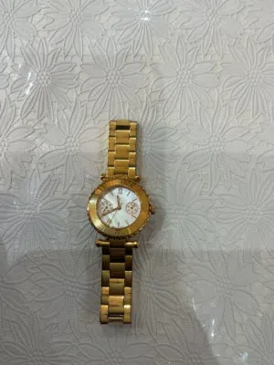 Gold Guess for sale  in Muscat