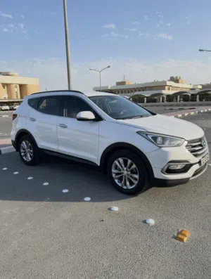 Used Hyundai Santa Fe in Hawally