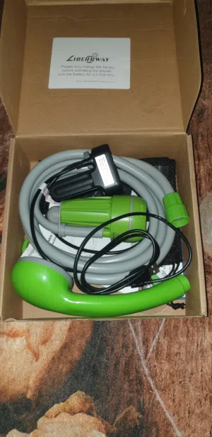 اجهزه كهربائيه مستخدم وجديد بسعر جيد باله اصلي وريخص كل شي متوفر تواصل ودلل