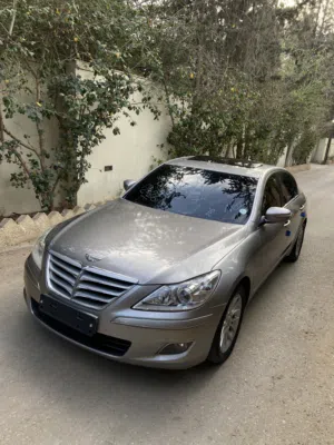 هونداي جينيسس 2010