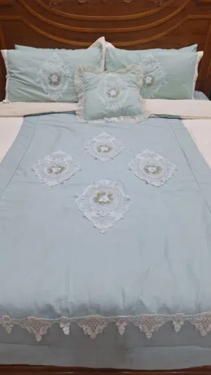 فرشات سرير