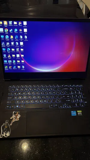 اتش بي اومن