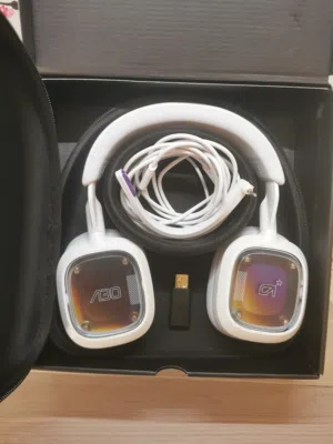 Astro A30 open box