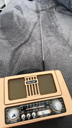 طاقه الشمسيه radio 2013 جديد من السعوديةً استعمال خفيف