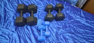 Dumbells 10kg / 5kg / 2 kg