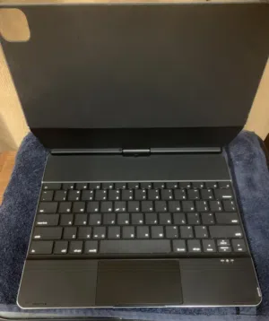 doqo ipad pro 12.9 inch magnetic Keyboard for sale.