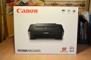 طابعة ملونه وايرلس ومتعددة المهام من canon 2540 .