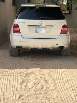 مرسيدس ML550
