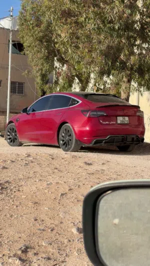 Tesla model 3 mid range 2018  تيسلا مول 3 ميد رينج 2018 للبيع بحاله ممتازه