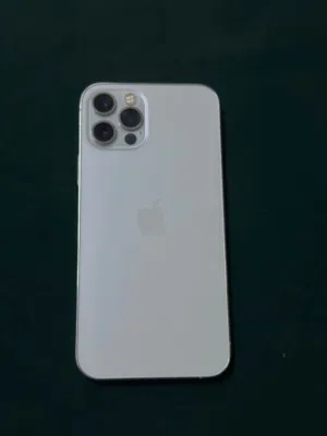 Apple iPhone 12 Pro 256 GB in Al Batinah