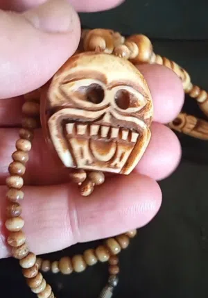 سلسلة عظم طبيعي جماجم