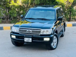 Used Toyota Land Cruiser in Amman