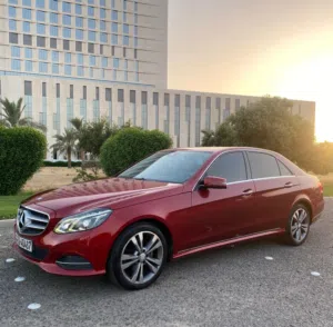 مرسيدس E200 ماشي 126