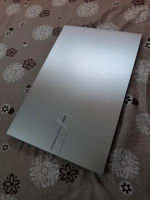 ASUS Vivobook 15