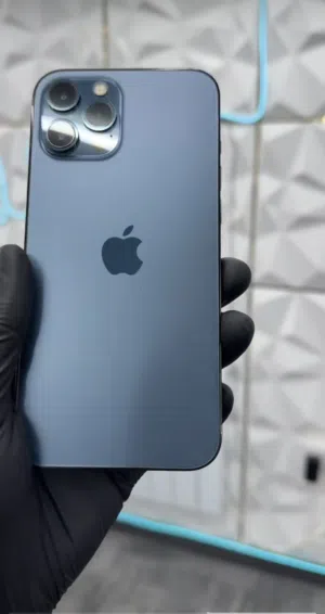 Apple iPhone 12 Other in Northern Governorate