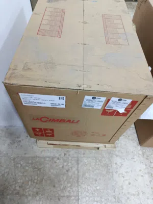 للبيع ماكينات كوفي اسبرسو ايطالية