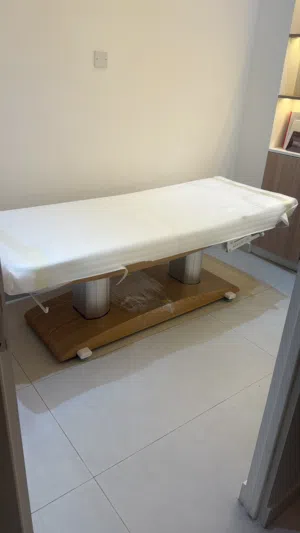 Ladies Saloon for sale in adliya