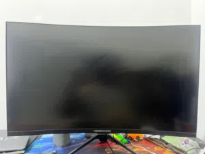 شاشة كيمنك منحنيه