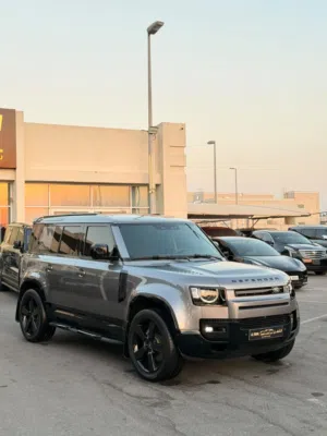 Used Land Rover Defender in Sharjah