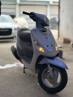 دراجه ماكس قجمه رمبه دراجه نضيفه بشكل كلشي ما مبدل بيه وكلشي شغال بيه ودراجه ختم واحد شرط كفاله عامه