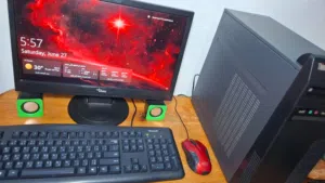 كمبيوتر لينوفو مكتبي كامل أغراضه لدراسة والعمل والاعمال المكتبية PC Lenovo i5 ssd