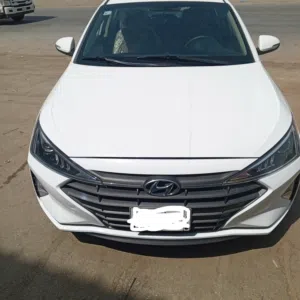 Elantra 2.0 model 2020 for sale