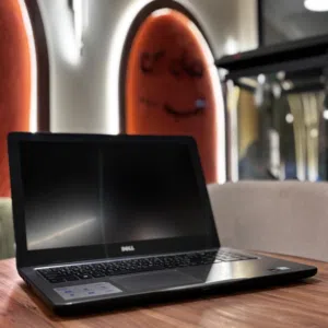 لابتوب بسعر مناسب ومغري للبيع