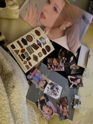 البوم توايس مع ملحقات twice كيبوب كوريين