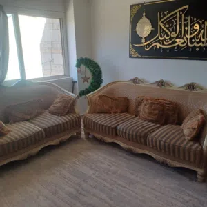 طقم كنب ماليزي